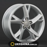 Литые диски Replay Audi (A33) W8 R18 PCD5x112 ET26 DIA66.6 silver