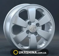 Литые диски Replay Hyundai (HND65) W5.5 R14 PCD4x100 ET46 DIA54.1 silver