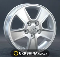 Литые диски Replay Hyundai (HND71) W5.5 R15 PCD5x114.3 ET47 DIA67.1 silver