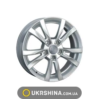 Литые диски Replay Renault (RN96) W6.5 R16 PCD5x114.3 ET47 DIA66.1 silver