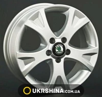 Литые диски Replay Skoda (SK5) W6 R15 PCD5x112 ET47 DIA57.1 silver