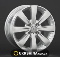 Литые диски Replay Renault (RN16) W6 R15 PCD4x100 ET43 DIA60.1 silver