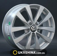 Литые диски Replay Volkswagen (VV26) W8 R18 PCD5x112 ET44 DIA57.1 silver
